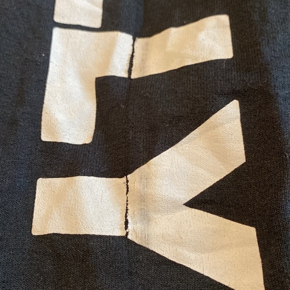 Philadelphia Sports Black Hooded Sweatshirt Size Youth Large in GUC - Picture 4 of 6